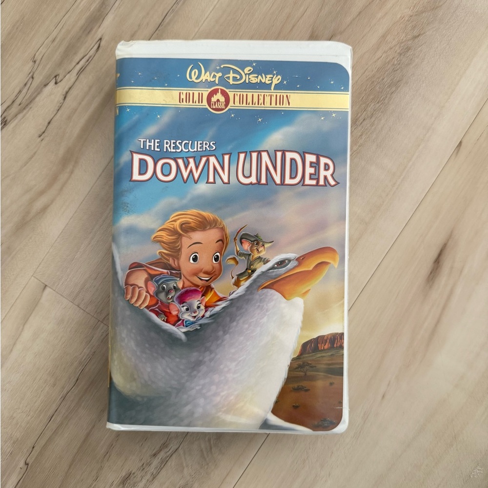 DISNEY ~ THE RESCUERS DOWN UNDER ~ VHS, 2000 ~ GOLD CLASSIC COLLECTION
